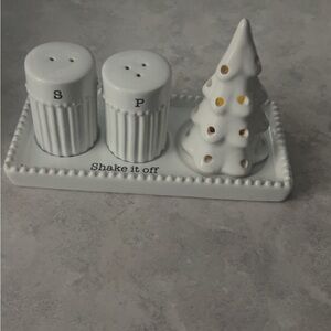 Mud Pie Salt and Pepper Light-Up Holder set.